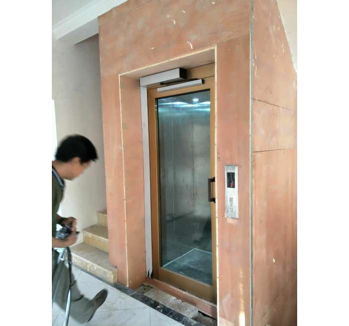 自動(dòng)閉門器+手拉門